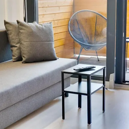 Location In Tampere! Modern Apartment, 2rooms, Kitchen And Balcony Tampere