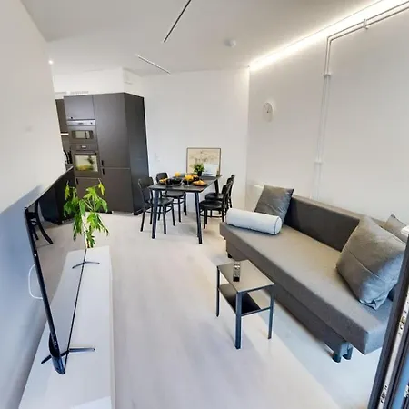 Location In Tampere! Modern Apartment, 2rooms, Kitchen And Balcony Daire Tampere