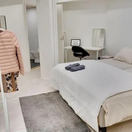 Location In Tampere! Modern Apartment, 2rooms, Kitchen And Balcony * Tampere