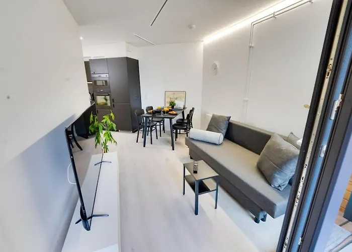 Location In Tampere! Modern Apartment, 2rooms, Kitchen And Balcony Daire Tampere