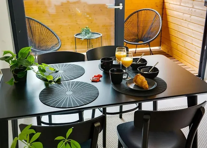 Location In Tampere! Modern Apartment, 2rooms, Kitchen And Balcony * Tampere