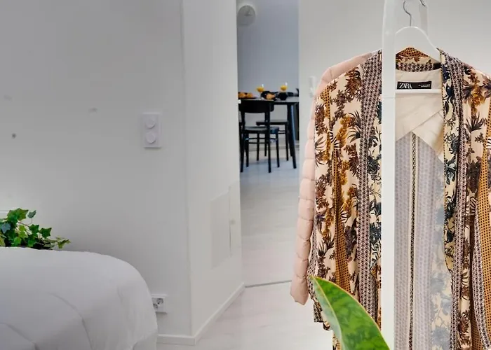 公寓 Location In Tampere! Modern Apartment, 2rooms, Kitchen And Balcony 坦佩雷